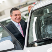 Conforto, segurança e conectividade ao volante crescem com a tecnologia embarcada, observa David do Prado.