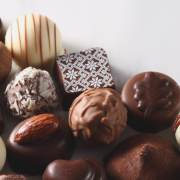 Páscoa em Campinas impulsiona mercado de chocolates veganos e movimenta comércio local