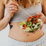 Dia Mundial do Veganismo: É Possível Ser Saudável Sem o Consumo Animal