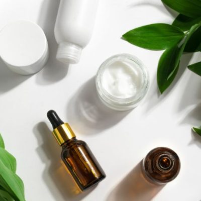 Cosméticos veganos ganham espaço no mercado e redefinem padrões de sustentabilidade e consumo consciente