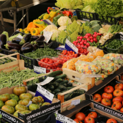 Mercado vegano no Brasil cresce com apoio de estudos da FAO e IPCC e intensifica debate sobre saúde e sustentabilidade