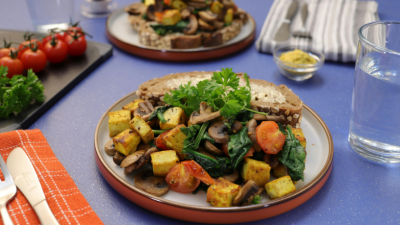 Receitas veganas práticas ganham espaço no Brasil em 2026 com foco em saúde, economia e sustentabilidade