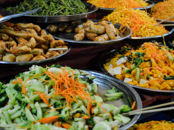 Mercado vegano no Brasil cresce impulsionado por fiscalização ambiental, novas políticas e expansão do consumo plant-based
